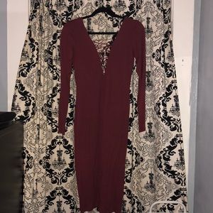 NWT: midi burgundy sexy dress